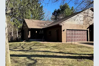 945 Cambridge Court, Altoona, WI 54720 - Photo 4