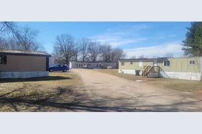 204 Camp Road #17, Fairchild, WI 54741 - Photo 4