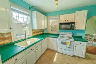 715 Rand St, Chippewa Falls, WI 54729 - Photo 12