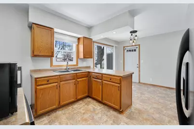 2527 Lynn Avenue, Altoona, WI 54720 - Photo 14