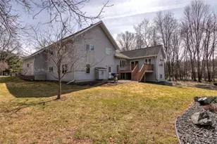 472 Glenwood Ct, Chippewa Falls, WI 54729 - Photo 2