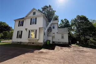 317 Summit Ave, Eau Claire, WI 54701 - Photo 4