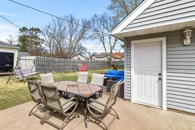 2931 8th Street, Eau Claire, WI 54703 - Photo 4