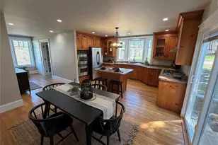1527 Deerfield Rd, Eau Claire, WI 54703 - Photo 8