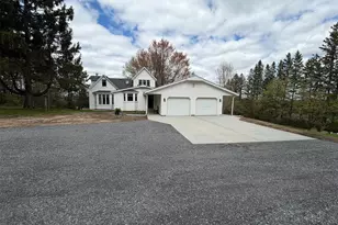 1527 Deerfield Rd, Eau Claire, WI 54703 - Photo 4