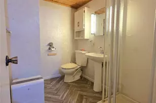 217 Summit St, Spooner, WI 54801 - Photo 16