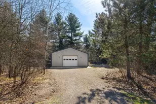 301 Lincolnwood Dr, Black River Falls, WI 54615 - Photo 24