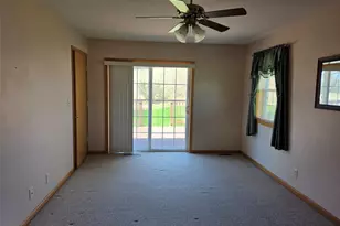 1036 Pine St, Black River Falls, WI 54615 - Photo 16