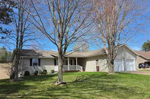 1036 Pine St, Black River Falls, WI 54615 - Photo 2