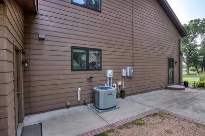 2804 W Princeton Avenue, Eau Claire, WI 54703 - Photo 44
