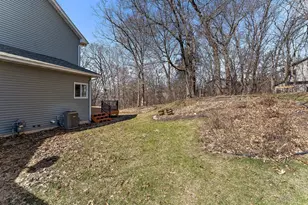 1016 Willow River Rd, Hudson, WI 54016 - Photo 8