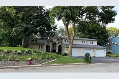 3712 Timber Trails Court, Eau Claire, WI 54701 - Photo 2