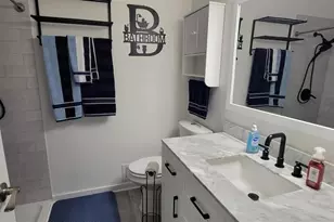 10953 Westview Ln, Mequon, WI 53092 - Photo 18