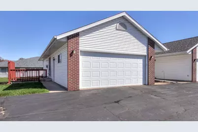 4006 Boardwalk Street #1, Eau Claire, WI 54701 - Photo 30