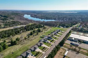 5642 Grn Pk Dr, Eau Claire, WI 54703 - Photo 56