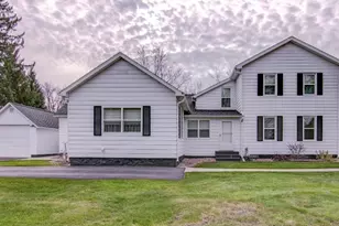 1047 Jefferson Ave #1 2 3 4, Chippewa Falls, WI 54729 - Photo 6