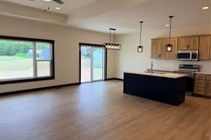 3675 112th St, Chippewa Falls, WI 54729 - Photo 4