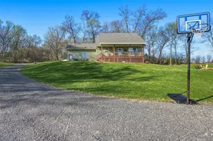 W15240 Sjuggerud Coulee Rd, Whitehall, WI 54773 - Photo 2