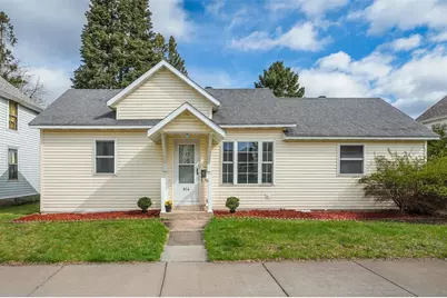 914 Water Street, Chippewa Falls, WI 54729 - Photo 2