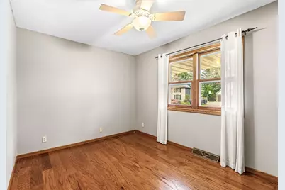420 Southwood Court, Eau Claire, WI 54701 - Photo 18