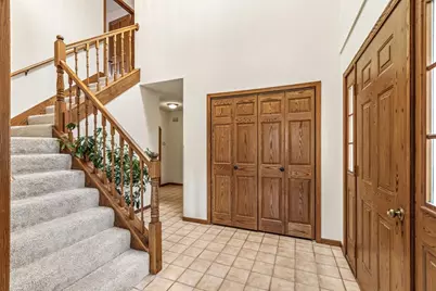 420 Southwood Court, Eau Claire, WI 54701 - Photo 4