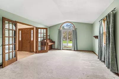 420 Southwood Court, Eau Claire, WI 54701 - Photo 6