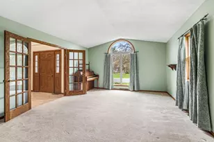 420 Southwood Ct, Eau Claire, WI 54701 - Photo 6