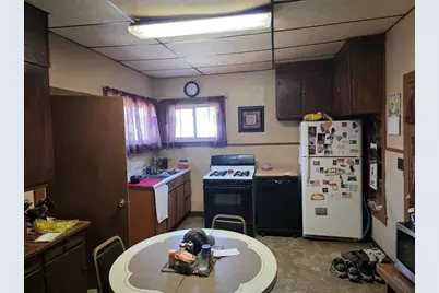 520 Miles Street, Chippewa Falls, WI 54729 - Photo 12