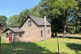 664 17 1/2 St, Hillsdale, WI 54733 - Photo 4