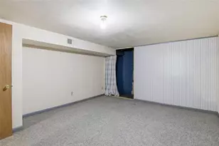 2607 Conrad St, Eau Claire, WI 54703 - Photo 16