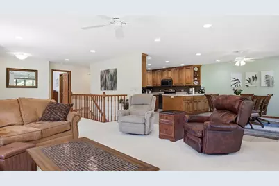 2530 E Princeton Avenue, Eau Claire, WI 54703 - Photo 6