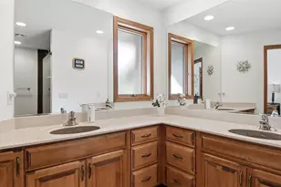 2530 E Princeton Ave, Eau Claire, WI 54703 - Photo 24