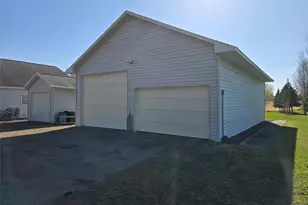 406 W Dell St, New Auburn, WI 54757 - Photo 6