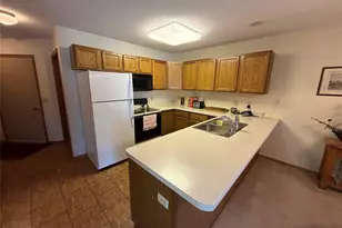 3137 Craig Rd, Eau Claire, WI 54701 - Photo 2