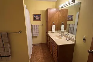 3137 Craig Rd, Eau Claire, WI 54701 - Photo 10