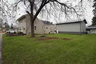 101 Thorp St, Thorp, WI 54771 - Photo 4