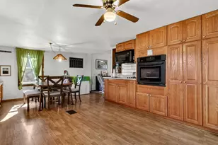 332 Dwight St, Chippewa Falls, WI 54729 - Photo 6