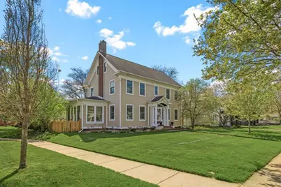 339 McKinley Avenue, Eau Claire, WI 54701 - Photo 2