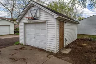 113 W Linden St, Chippewa Falls, WI 54729 - Photo 40