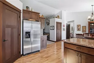 4929 Running Deer Dr, Eau Claire, WI 54703 - Photo 4