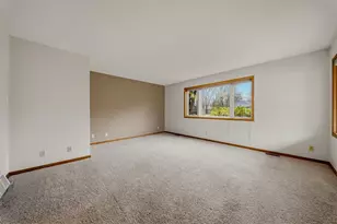 1213 Ervin Rd, Eau Claire, WI 54703 - Photo 12