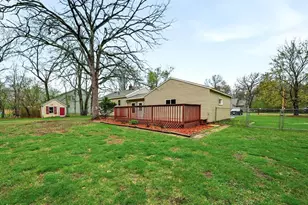1213 Ervin Rd, Eau Claire, WI 54703 - Photo 8