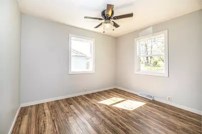 1031 Van Buren Street, Black River Falls, WI 54615 - Photo 6