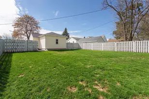 3003 8th St, Eau Claire, WI 54703 - Photo 36