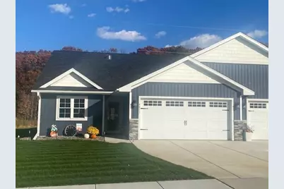 5057 Maple Leaf Path, Eau Claire, WI 54703 - Photo 1
