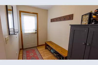 718 Maple Street, Chippewa Falls, WI 54729 - Photo 18