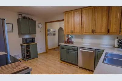 718 Maple Street, Chippewa Falls, WI 54729 - Photo 16