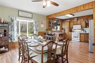 2397 W Silver Spring Dr, Eau Claire, WI 54701 - Photo 6