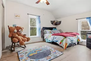 2397 W Silver Spring Dr, Eau Claire, WI 54701 - Photo 14