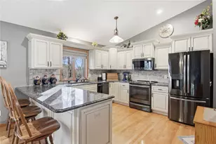 4125 Birch Crest Ln, Eau Claire, WI 54701 - Photo 8